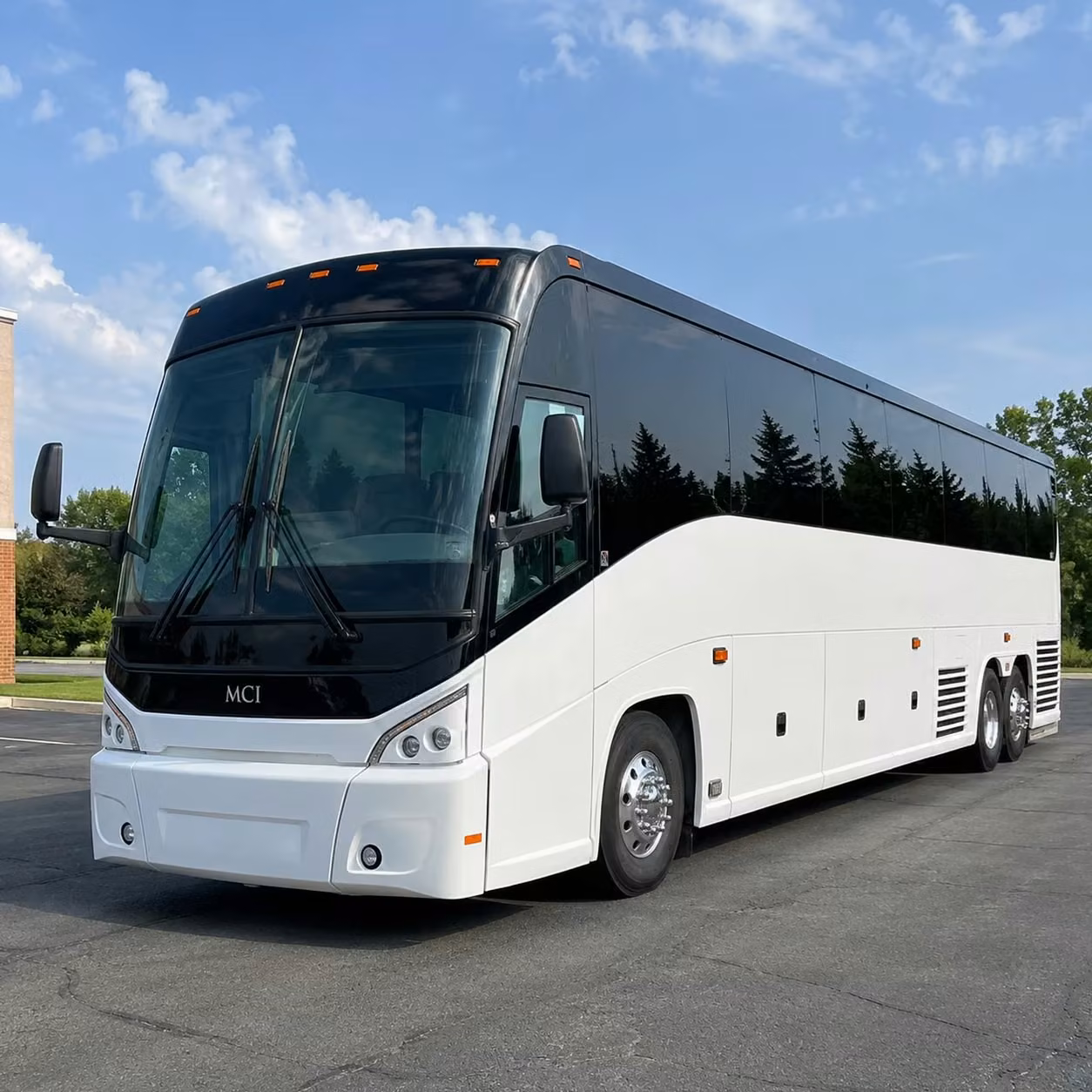 airport transfer shuttles for military personnel flying through denver international airport