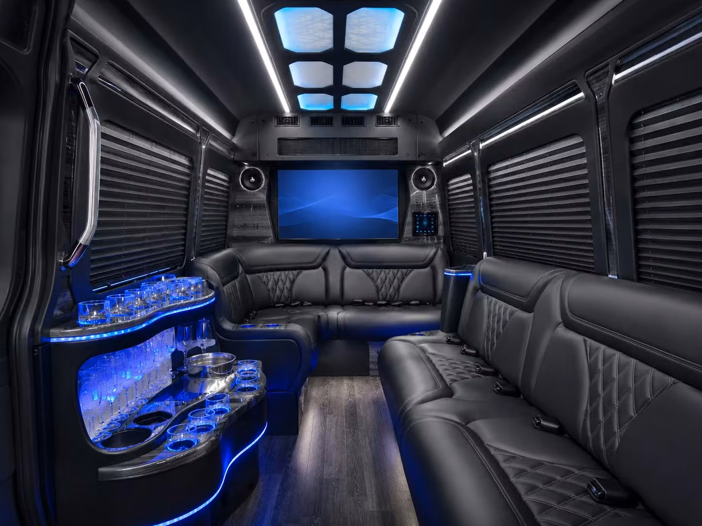 airport transfers between fort collins and denver international airport