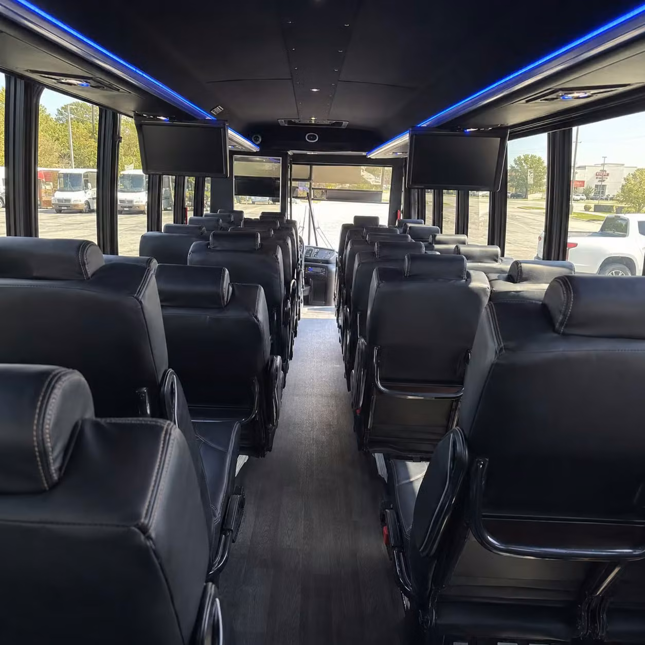 fort collins 35 passenger minibus rental