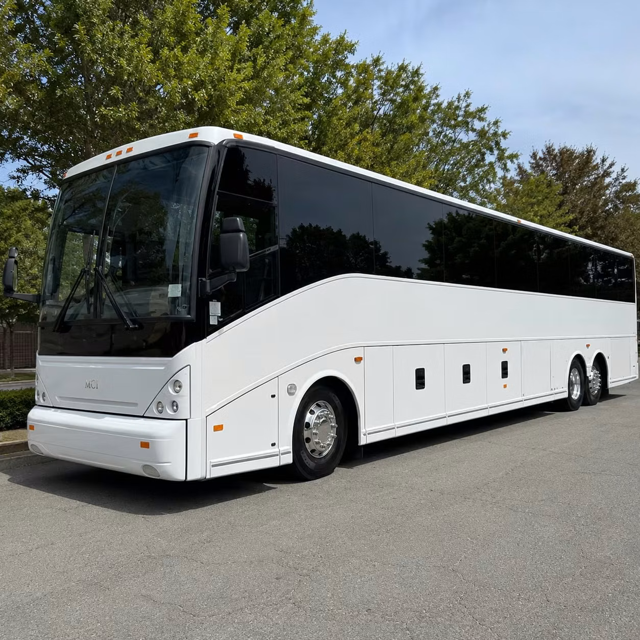 fort collins charter bus rentals for weddings