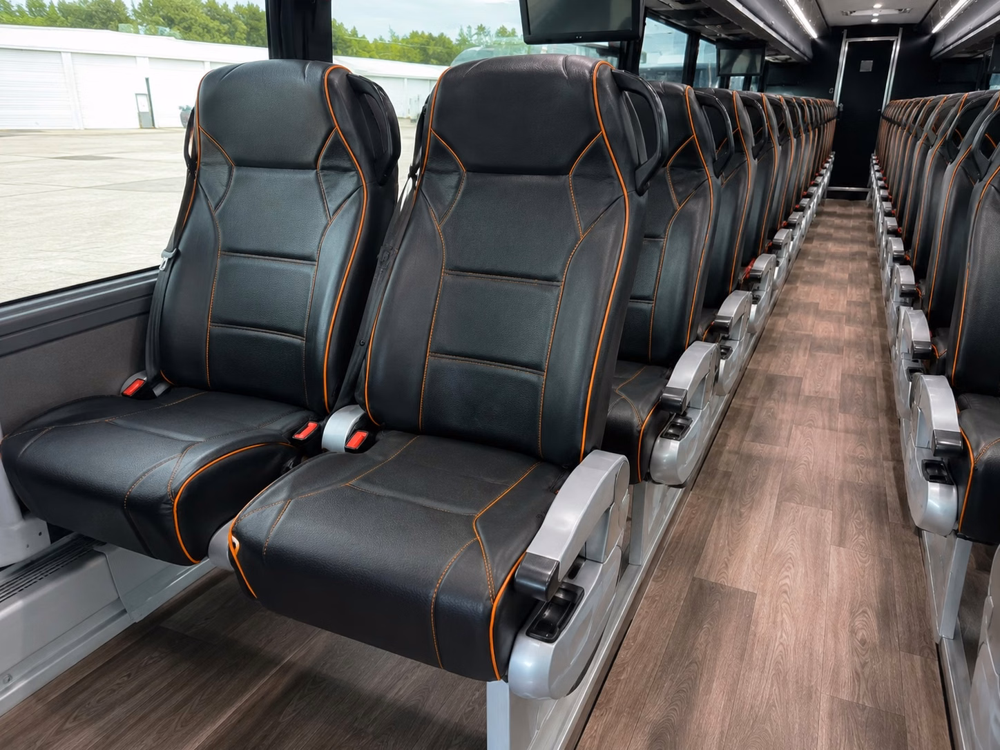 minibus rentals in fort collins keep smaller prom groups moving together