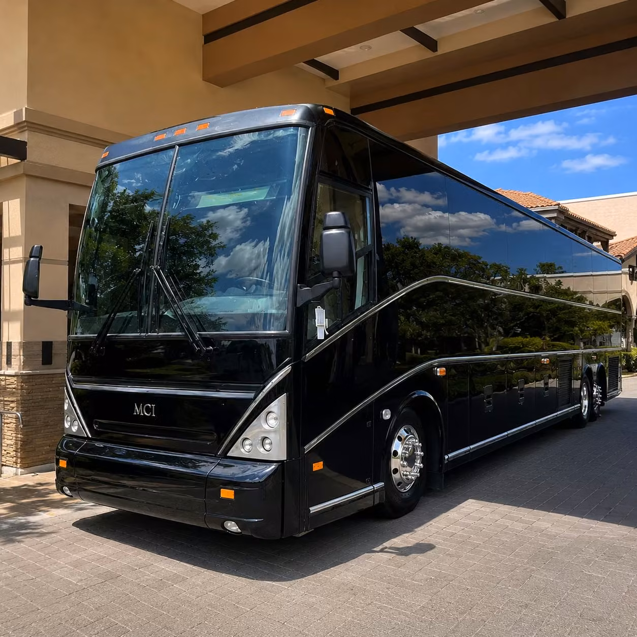 red rocks amphitheatre charter bus rentals from fort collins